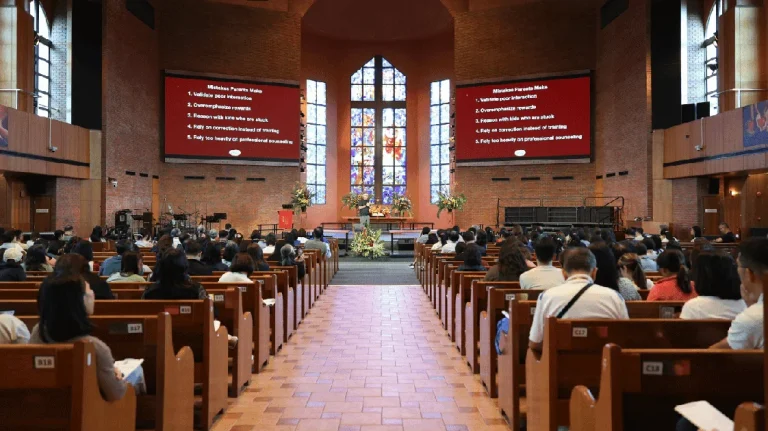 Participants Attending the D6 Family Ministry Conference