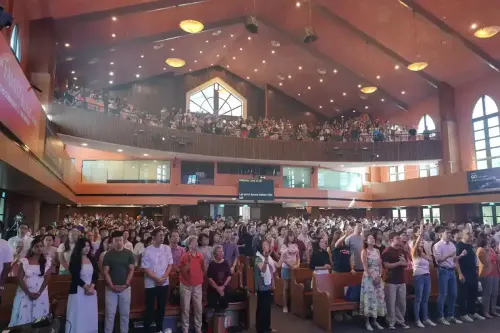 Gallery - Maundy Thursday, Good Friday and Easter Sunday